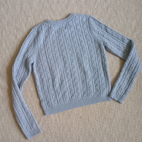 Hippie Rose Cable Knit Cropped Sweater - Picture 3 of 8
